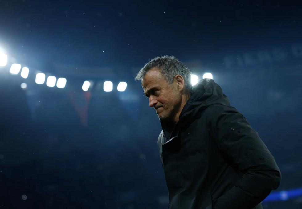 注册账号-恩里克：大家说登贝莱是最佳球员，但我认为他在防守上有不足