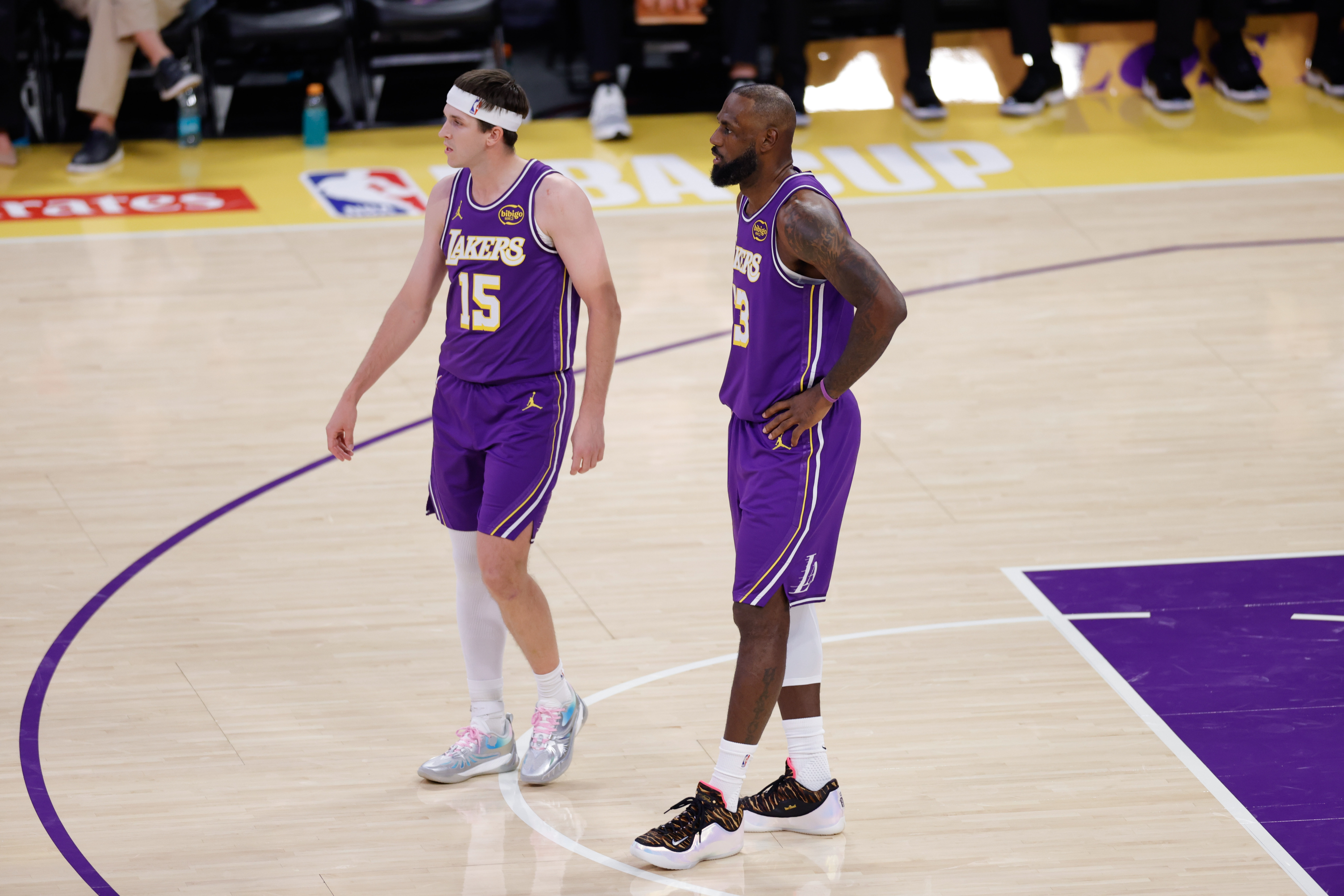 直播平台-Shams：我亲眼看到了里夫斯经纪人与富保罗的对话 互相非常尊重